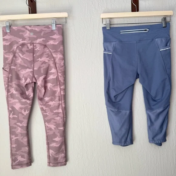 ATHLETA Lot of 2 Pair Capri Leggings Size XS Pink Camo Gray Running Yoga - Picture 3 of 16